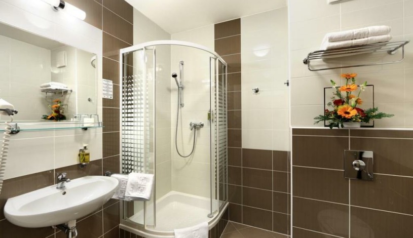 PARKHOTEL HLUBOKÁ NAD VLTAVOU Hluboká nad Vltavou